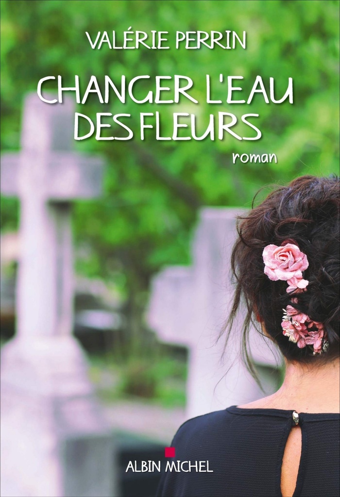 Changer l´eau des fleurs